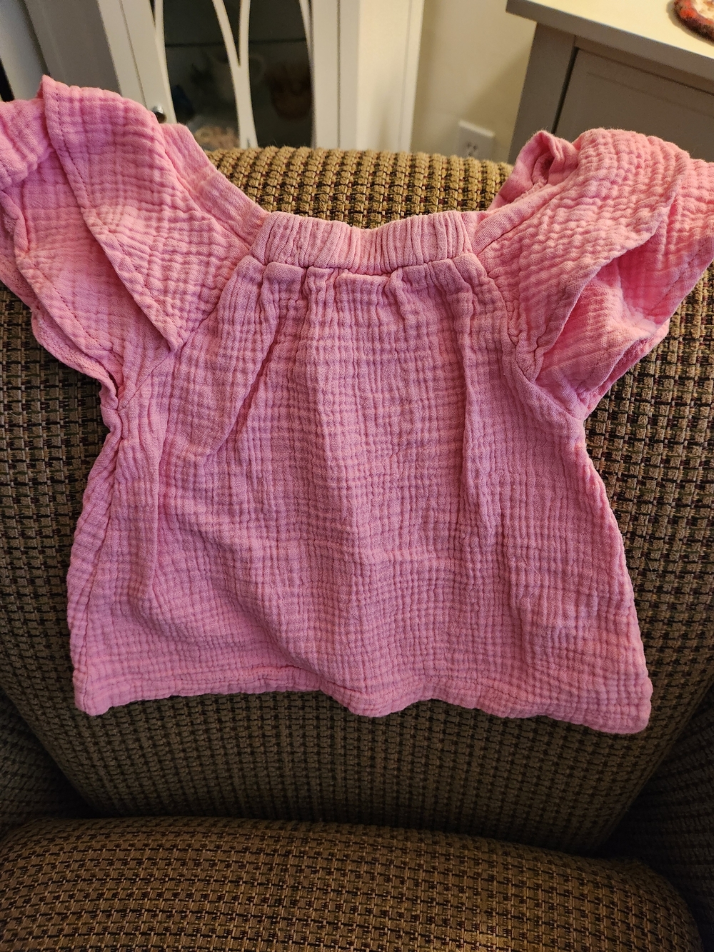 Hello Kitty Pink Ruffle Sleeve Top - Picture 2 of 2
